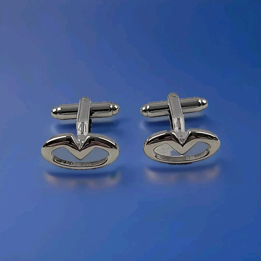 New Without Tags Infinity Car Logo Silvertone Cufflinks‎